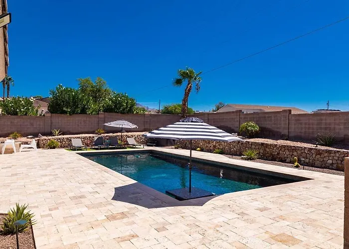 Pool Fire Pit Pets Ensuite Bathrooms