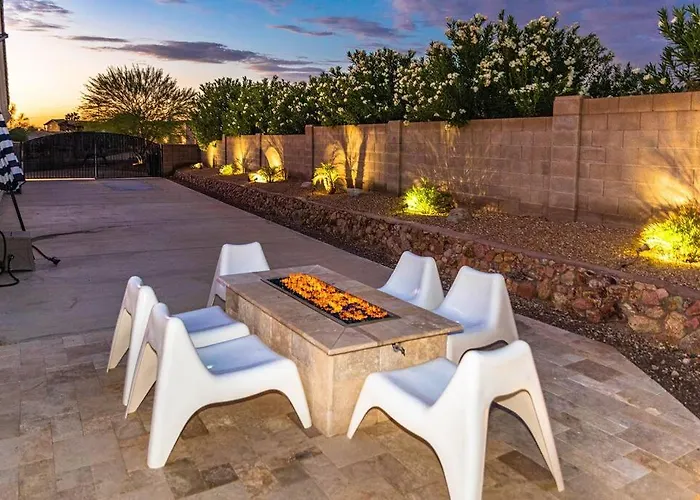 Pool Fire Pit Pets Ensuite Bathrooms Lake Havasu City