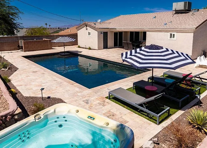 Ferienhaus Pool Fire Pit Pets Ensuite Bathrooms