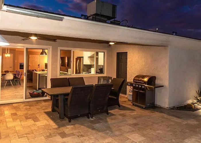 Pool Fire Pit Pets Ensuite Bathrooms Ferienhaus *