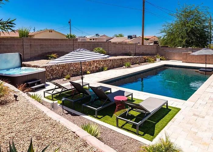 Pool Fire Pit Pets Ensuite Bathrooms