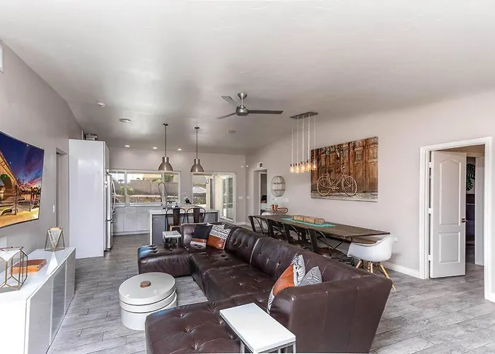 Ferienhaus Pool Fire Pit Pets Ensuite Bathrooms *